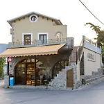 λειτουργικό σπίτι σε κεντρική τοποθεσία * Chorio (Kalymnos)