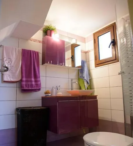 λειτουργικό σπίτι σε κεντρική τοποθεσία Chorio (Kalymnos)